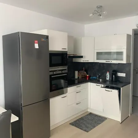 Apartament Amazing View-18th Floor-2 Bedrooms Flat - Free Parking Bratysława